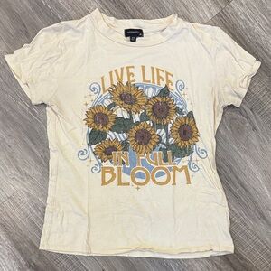 Women’s Cream Sunflower Graphic Tee - Live Life In Full Bloom